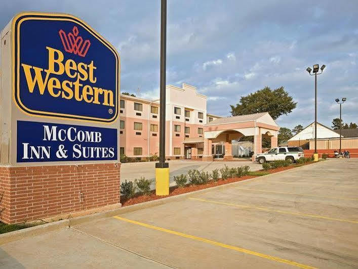 Baymont By Wyndham Mccomb Hotel Exterior photo